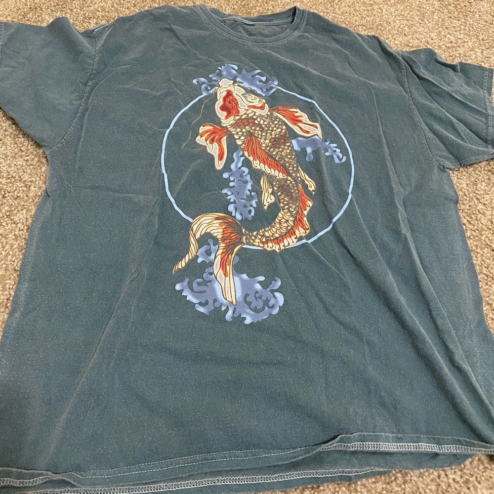 Oversized urban outfitters koi fish t shirt